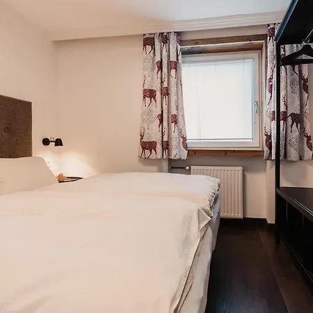 Flasch Appart-pension 3*